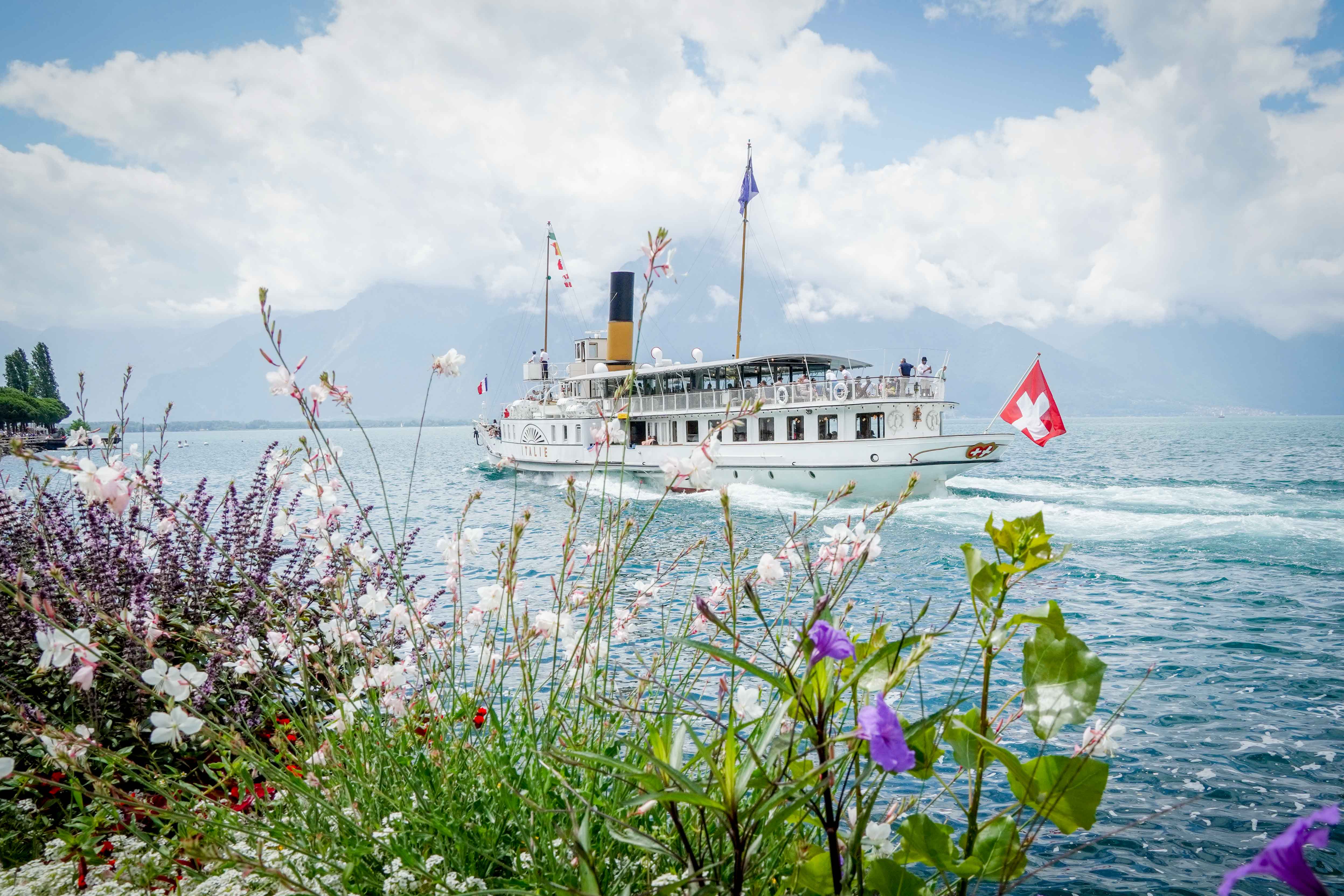 Монтрьо и Лозана, Швейцария