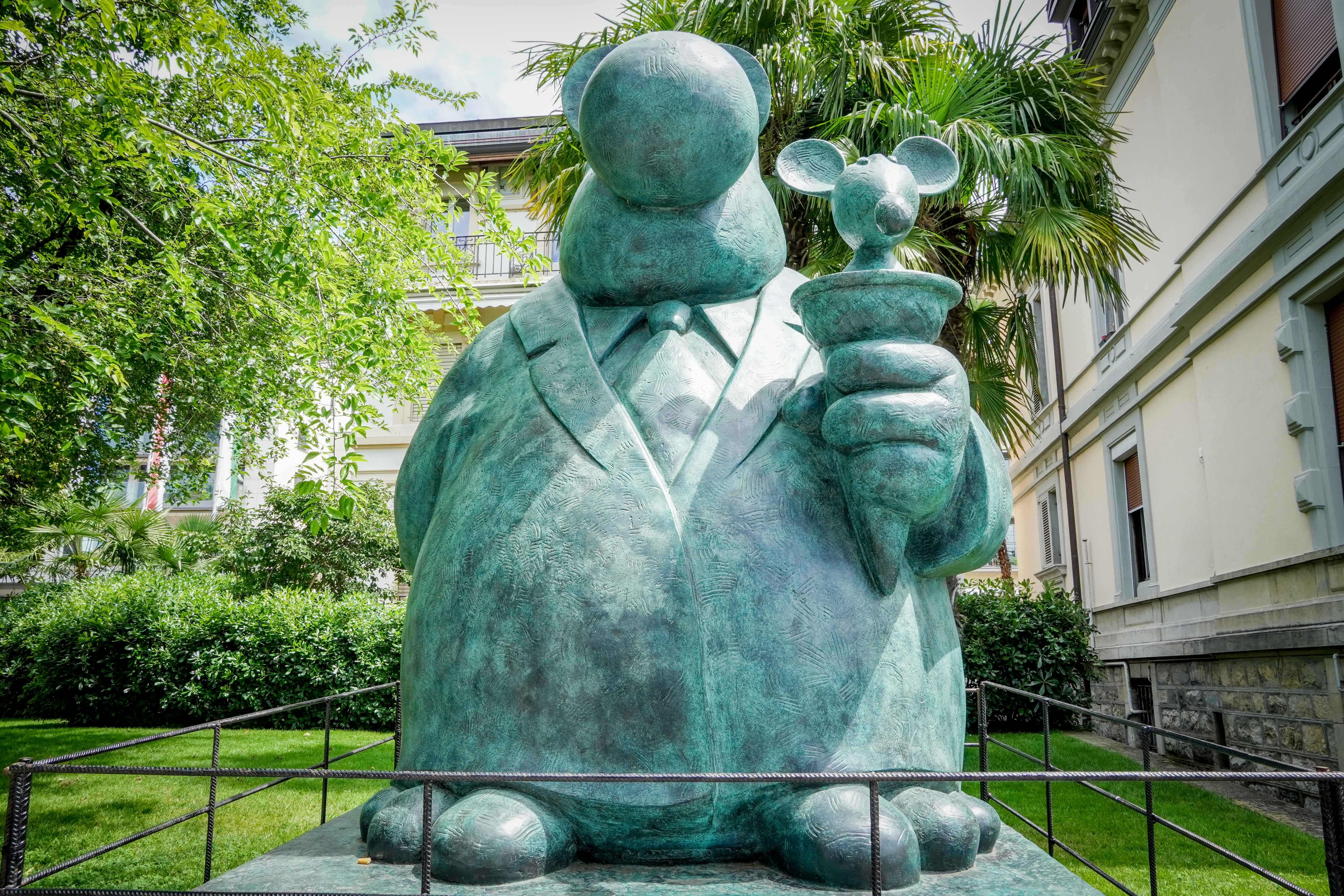 Монтрьо и Лозана, Швейцария