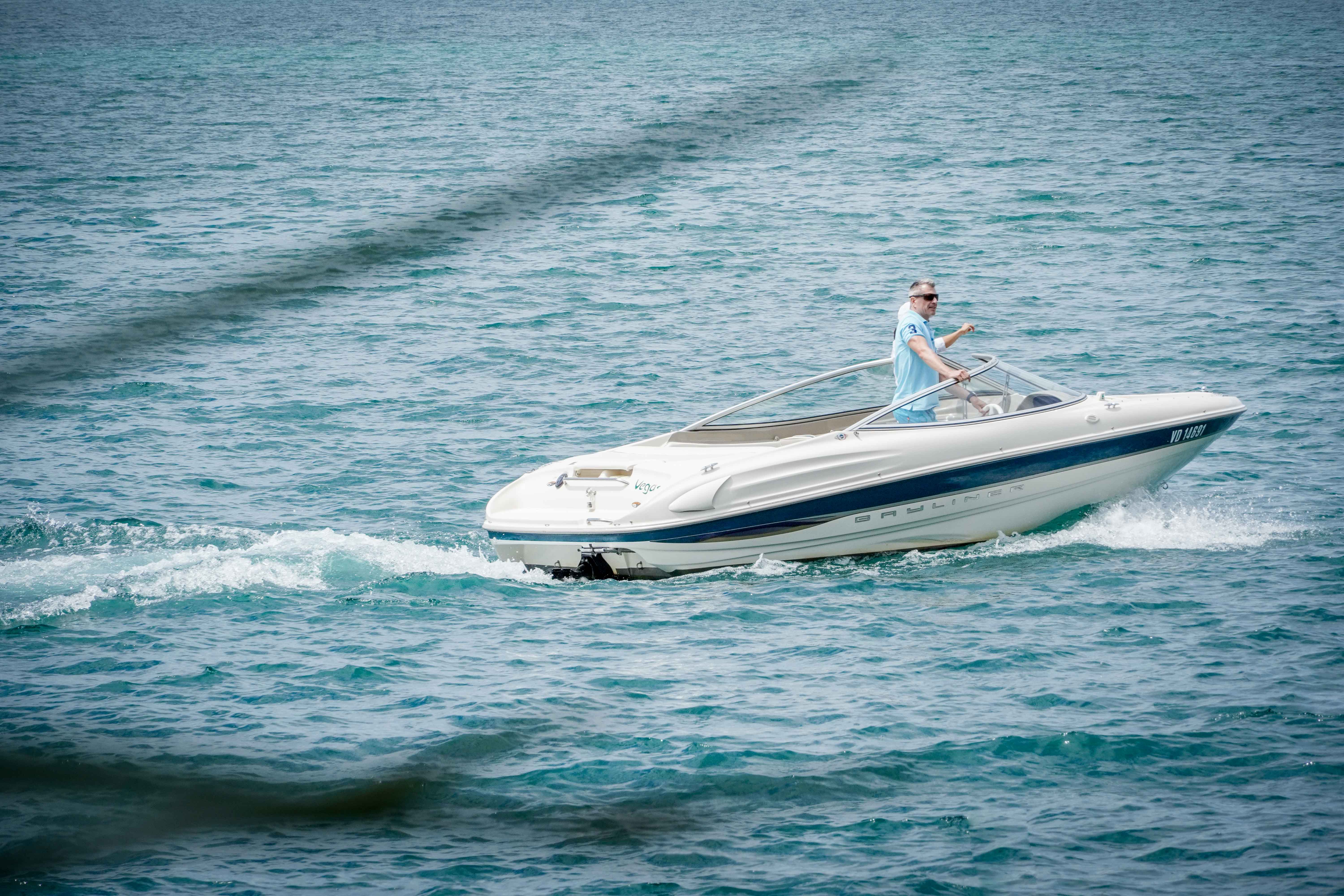 Монтрьо и Лозана, Швейцария