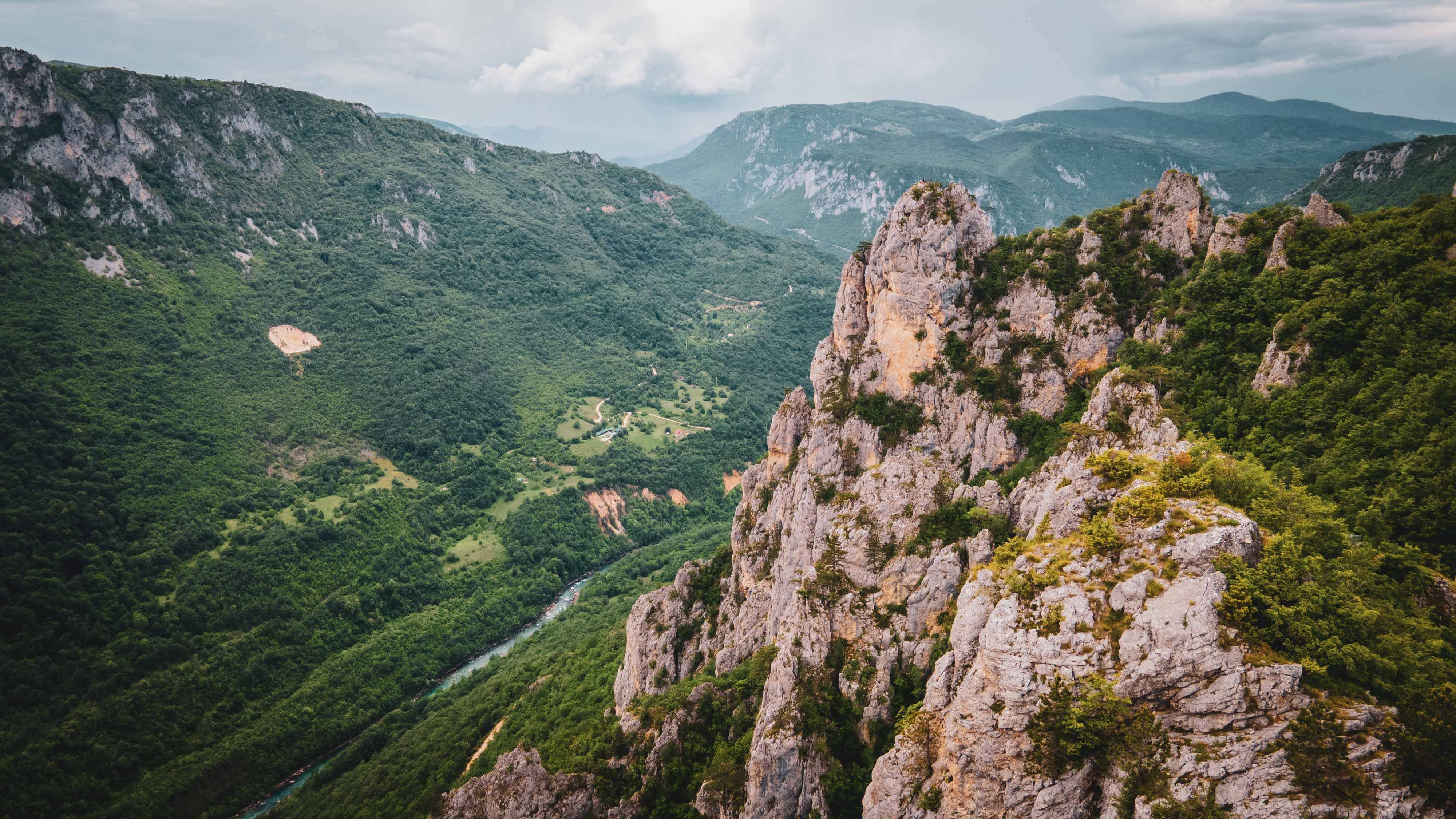 Рафтинг по реките Дрина и Тара в Босна и Херцеговина: Незабравимо приключение