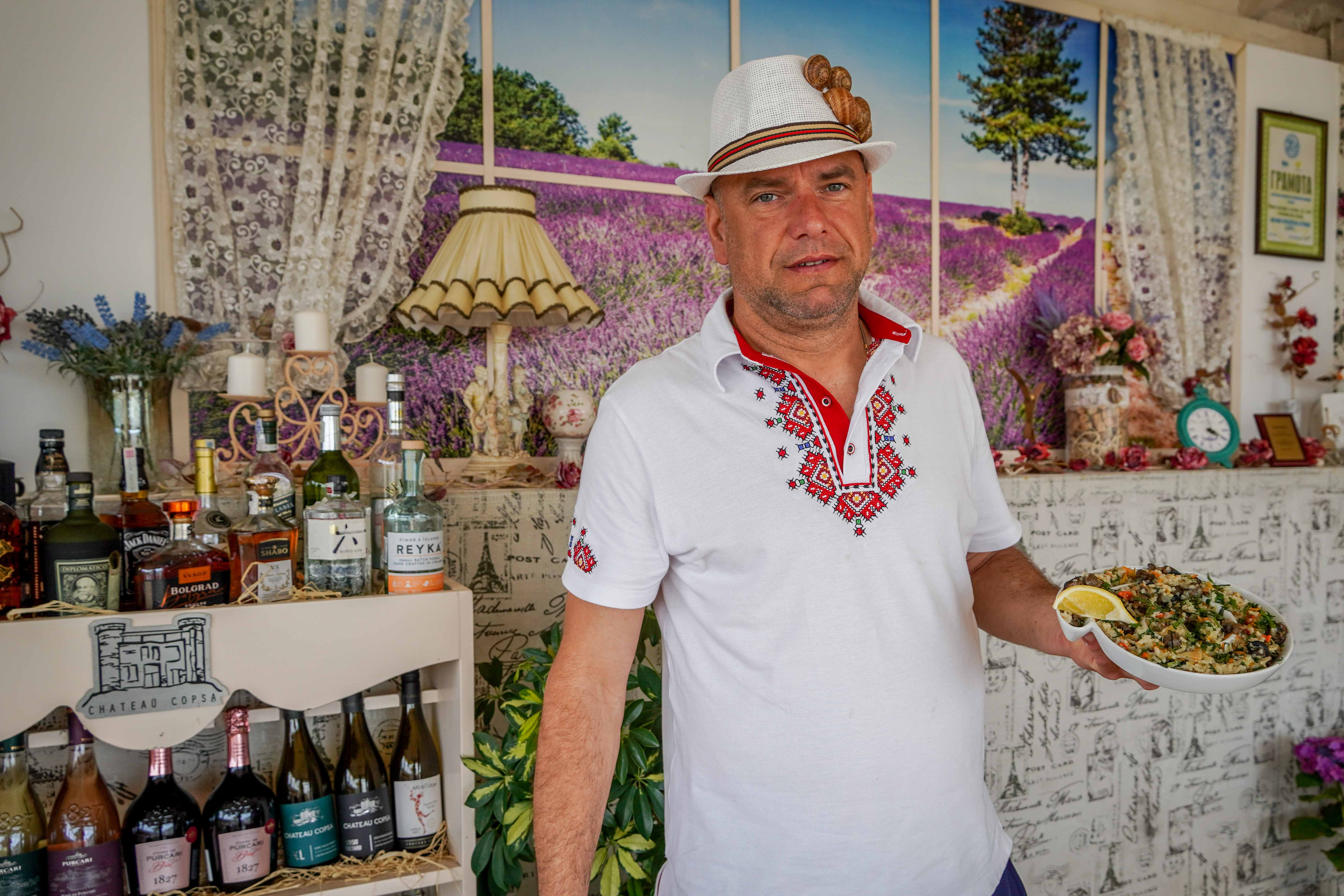 Ферма и ресторант за охлюви ЕкоТелус в Българево