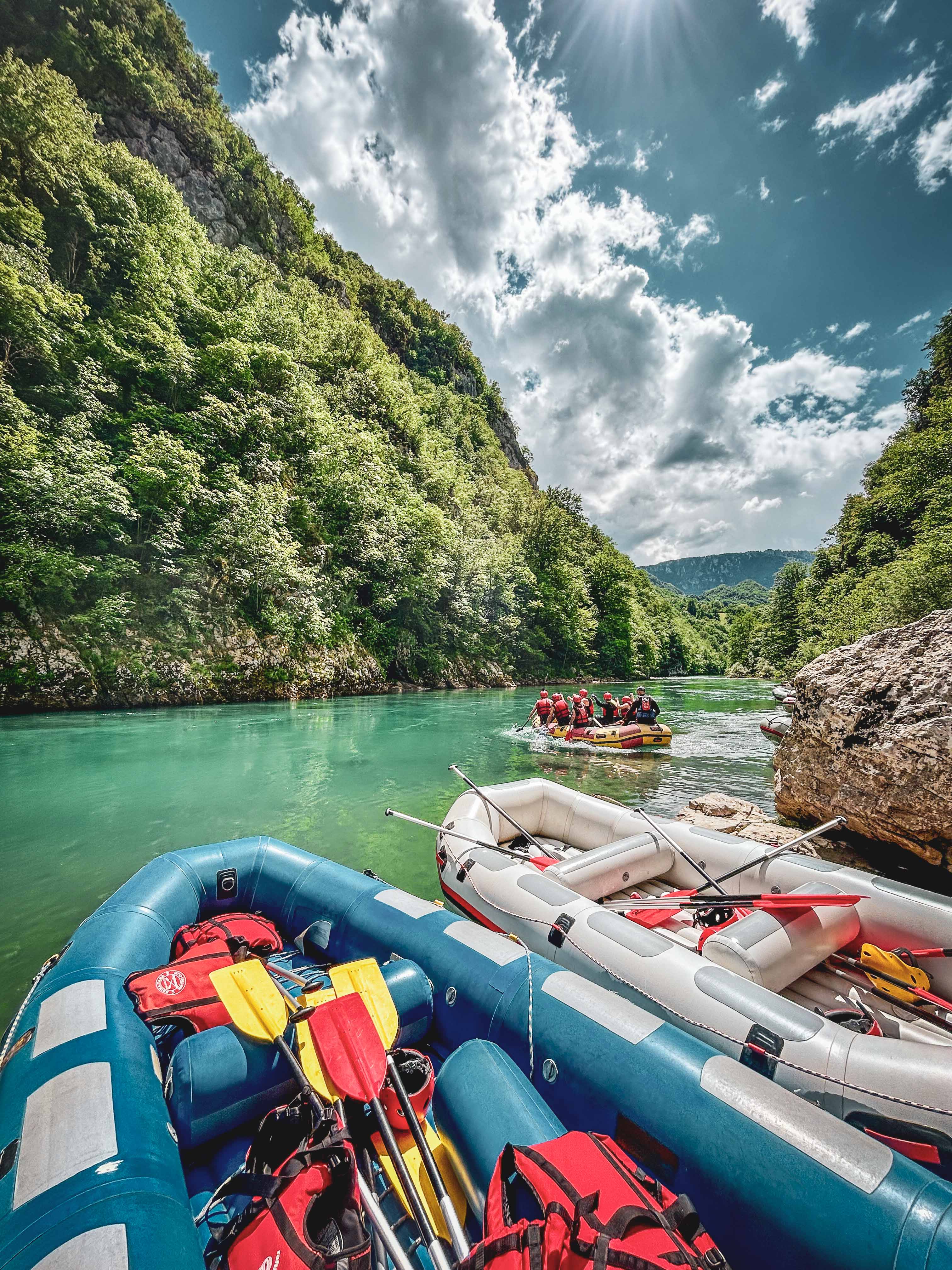 Рафтинг по реките Дрина и Тара в Босна и Херцеговина: Незабравимо приключение